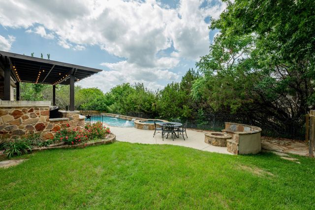 1316 Cassiopeia WAY, Austin, TX 78732