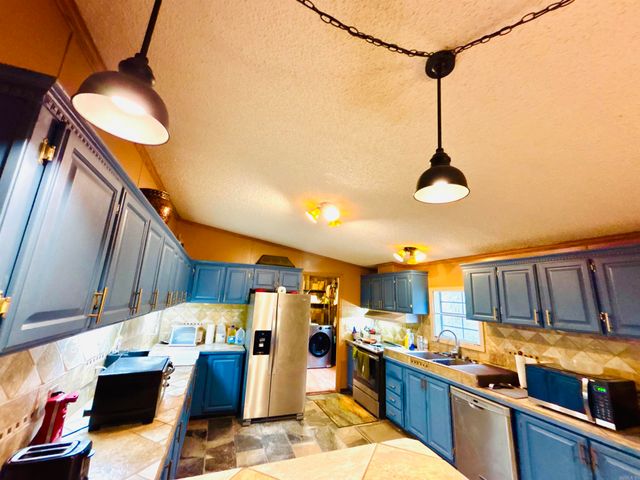 6575 Banner Mountain Road, Shirley, AR 72153