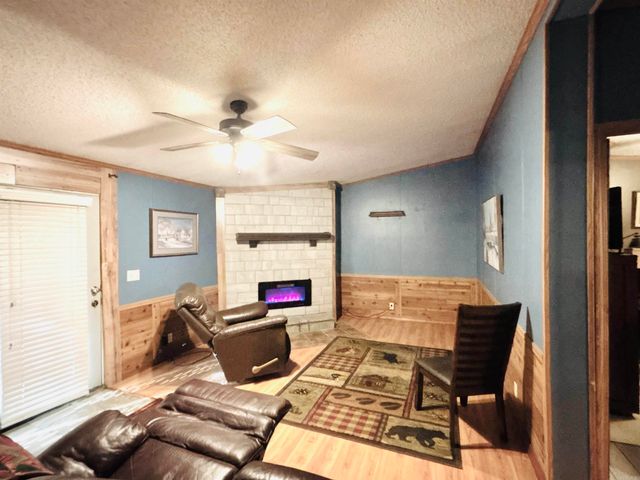 6575 Banner Mountain Road, Shirley, AR 72153