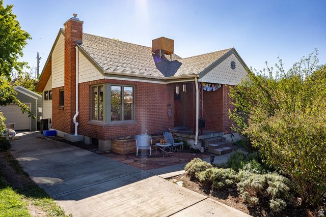 962 E LOWELL AVE, Salt Lake City, UT 84102