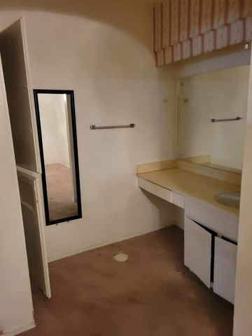 12934 Glenwyck Street, Houston, TX 77045