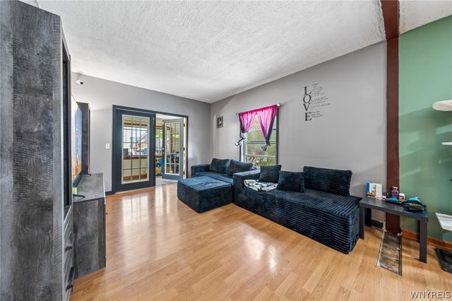 53 2nd Avenue, North Tonawanda, NY 14120