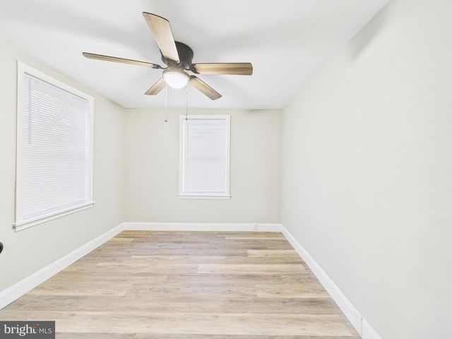 11 DENHAM AVE, Claymont, DE 19703