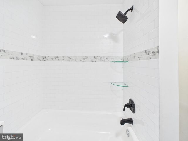 11 DENHAM AVE, Claymont, DE 19703