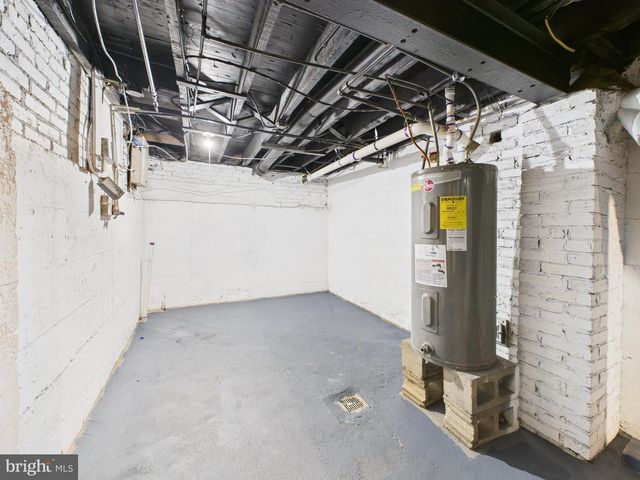 11 DENHAM AVE, Claymont, DE 19703