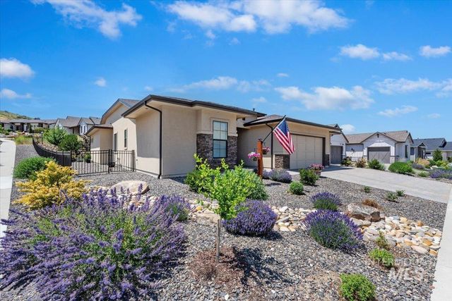 18071 N Burnt Car Way, Boise, ID 83714