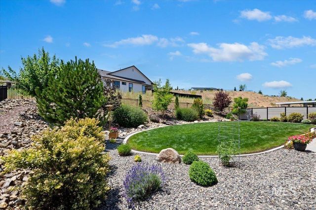 18071 N Burnt Car Way, Boise, ID 83714