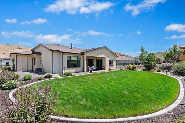 18071 N Burnt Car Way, Boise, ID 83714