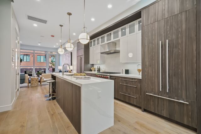 85 Calyer Street, New York City, NY 11222