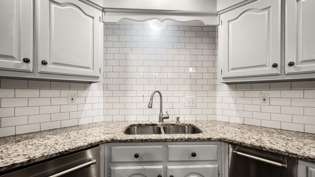 9434 PLANTATION WAY LN, Germantown, TN 38139