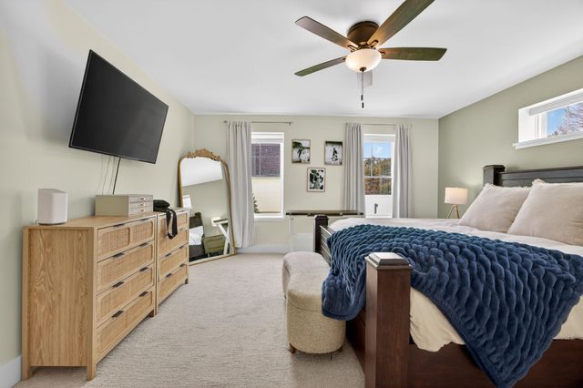 23 Whippoorwill Way, Somersworth, NH 03878