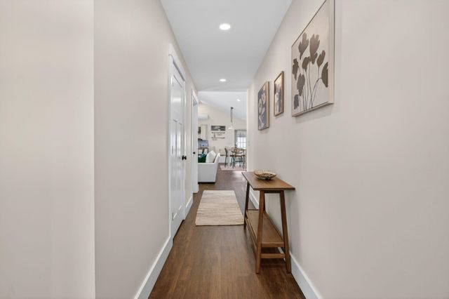 23 Whippoorwill Way, Somersworth, NH 03878