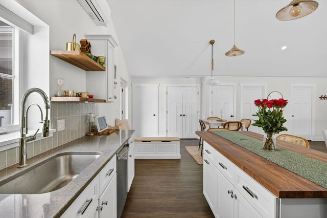 23 Whippoorwill Way, Somersworth, NH 03878