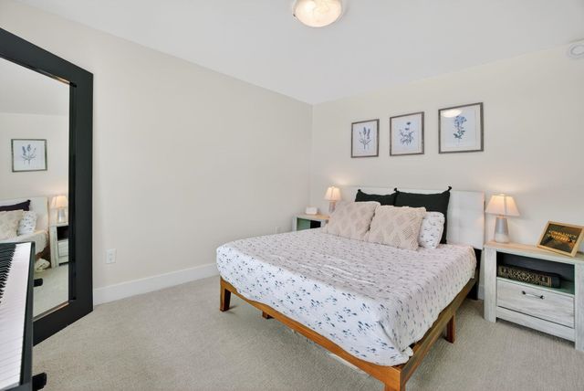 23 Whippoorwill Way, Somersworth, NH 03878