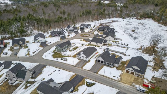 23 Whippoorwill Way, Somersworth, NH 03878