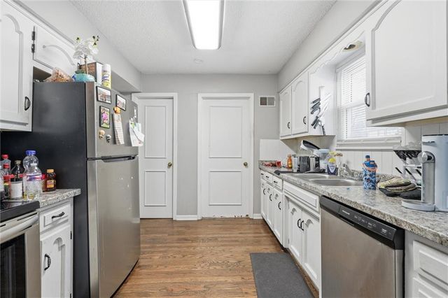 5210 S Mccoy Street, Independence, MO 64055