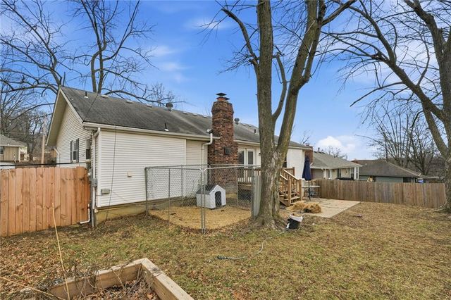 5210 S Mccoy Street, Independence, MO 64055