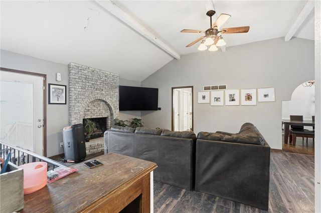 5210 S Mccoy Street, Independence, MO 64055