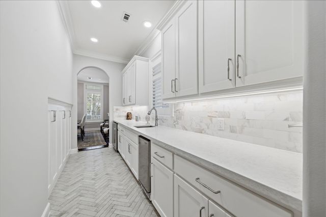 315 E 24th Street, Houston, TX 77008