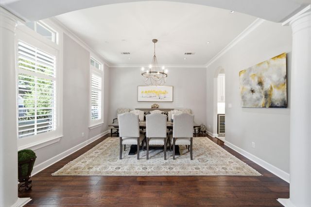 315 E 24th Street, Houston, TX 77008