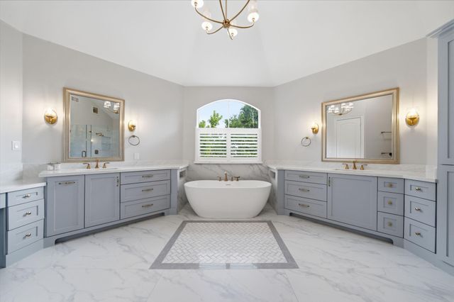 315 E 24th Street, Houston, TX 77008