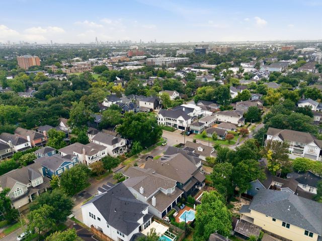 315 E 24th Street, Houston, TX 77008