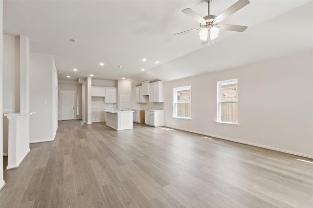 21638 Bluestem Fields Drive, Waller, TX 77484