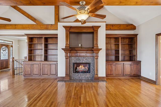 517 Nichols Ln, Gallatin, TN 37066