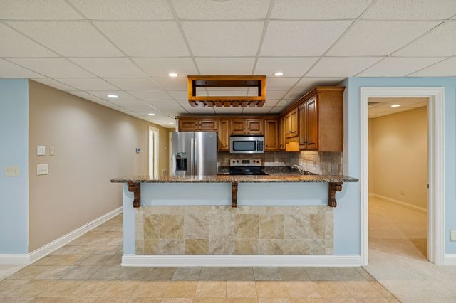 517 Nichols Ln, Gallatin, TN 37066