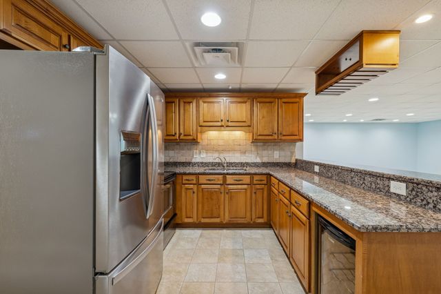 517 Nichols Ln, Gallatin, TN 37066