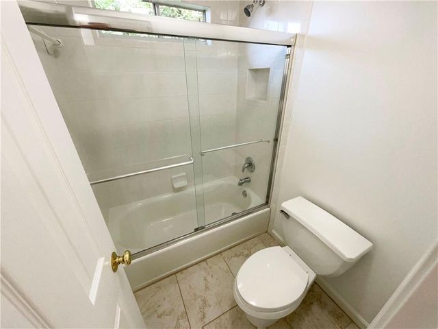 1900 Chattahoochee Run Drive, Suwanee, GA 30024