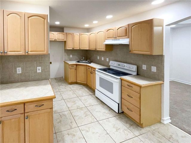 1900 Chattahoochee Run Drive, Suwanee, GA 30024