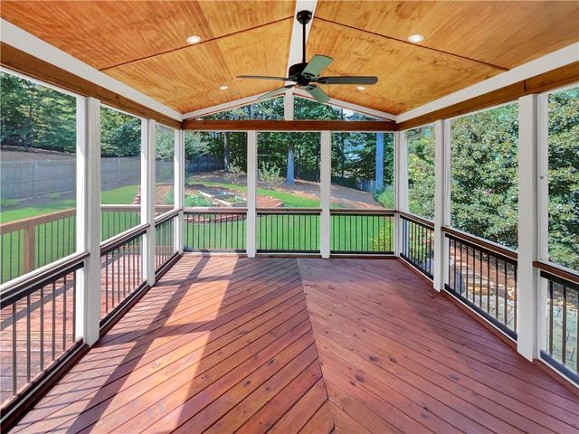1900 Chattahoochee Run Drive, Suwanee, GA 30024