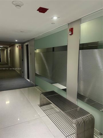 20301 W Country Club Dr 1224, Aventura, FL 33180