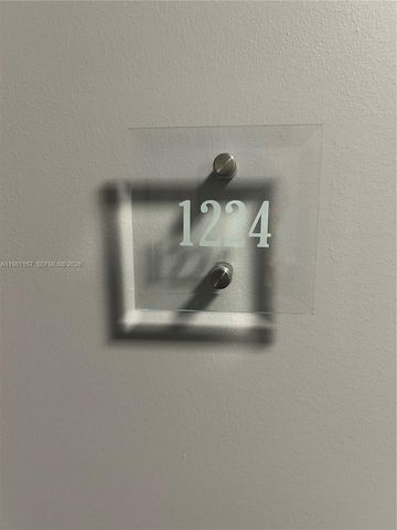 20301 W Country Club Dr 1224, Aventura, FL 33180