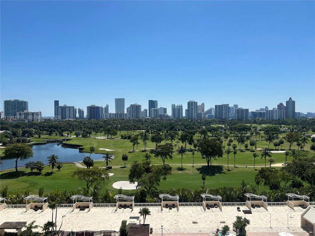 20301 W Country Club Dr 1224, Aventura, FL 33180