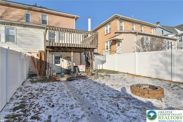 369 Mauch Chunk Street, Nazareth Boro, PA 18064