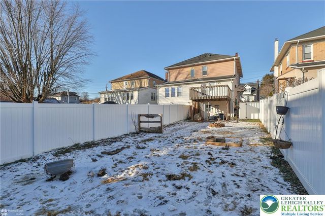 369 Mauch Chunk Street, Nazareth Boro, PA 18064