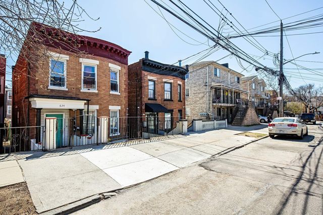 615 Mead Street, New York City, NY 10460