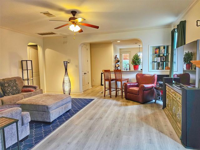 11508 Flushwing DR, Austin, TX 78754