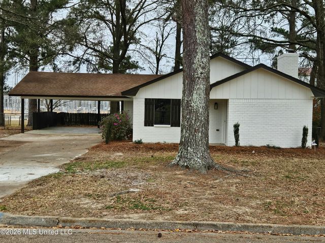 201 Willow Brook Drive, Clinton, MS 39056