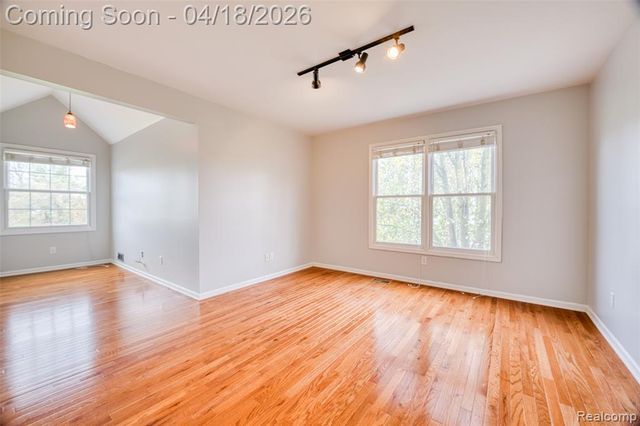 3249 Mackenzie Court, Howell, MI 48843