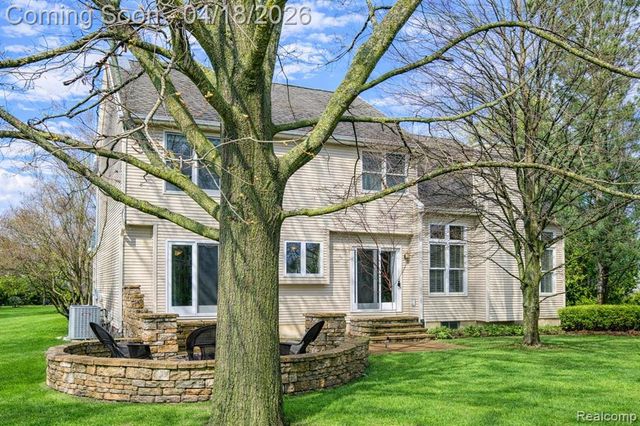 3249 Mackenzie Court, Howell, MI 48843