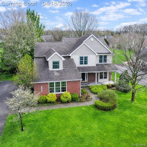 3249 Mackenzie Court, Howell, MI 48843