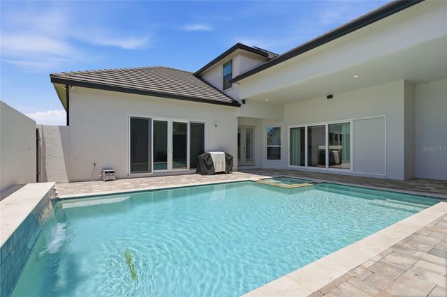 2562 HERITAGE GREEN AVENUE, Davenport, FL 33837