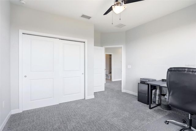 2562 HERITAGE GREEN AVENUE, Davenport, FL 33837