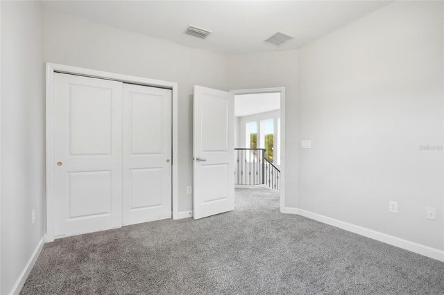 2562 HERITAGE GREEN AVENUE, Davenport, FL 33837