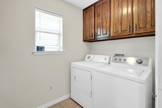 1130 Clubhouse Drive, Mansfield, TX 76063