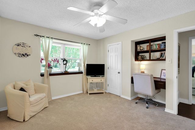 1130 Clubhouse Drive, Mansfield, TX 76063