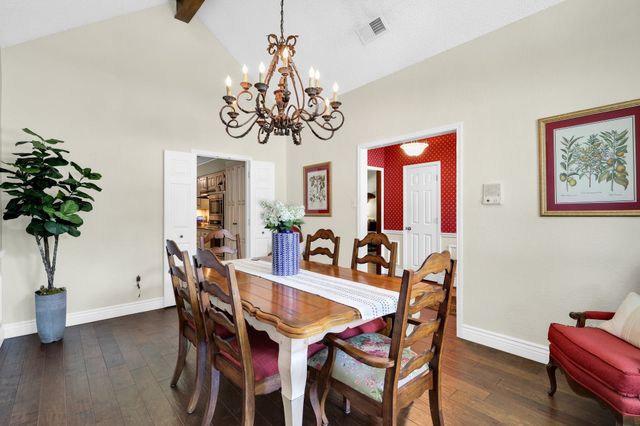 1130 Clubhouse Drive, Mansfield, TX 76063